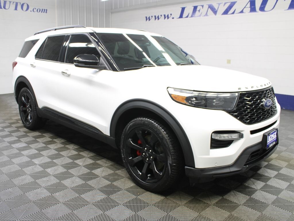 Used 2024 Ford Explorer ST 4WD SUV