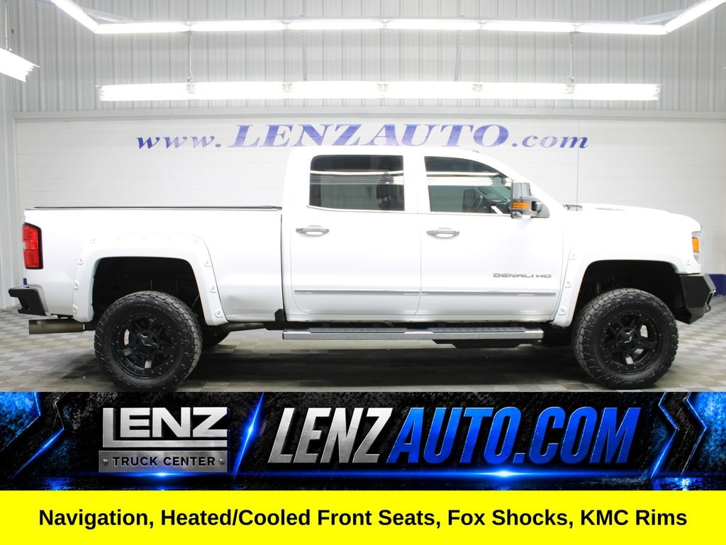Used 2017 GMC Sierra 2500HD 4x4 Crew Cab Denali Truck