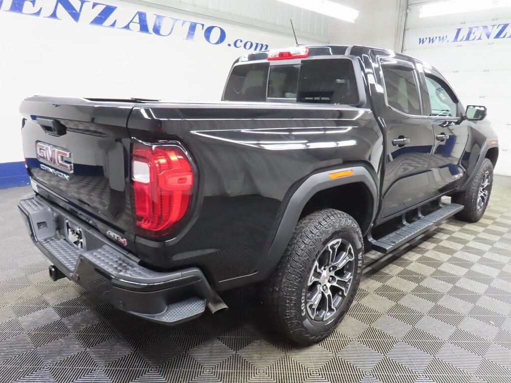 2024 Gmc Canyon AT4 photo 3