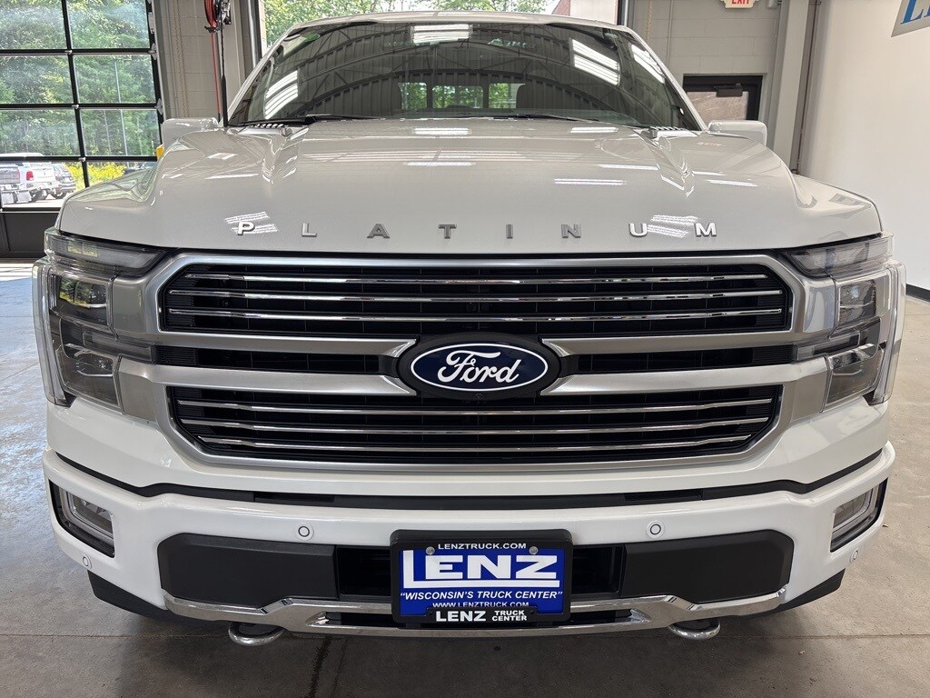 2024 Ford F-150 Platinum photo 3