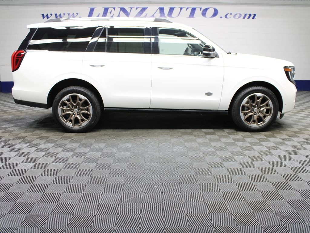 Used 2025 Ford Expedition King Ranch 4WD SUV
