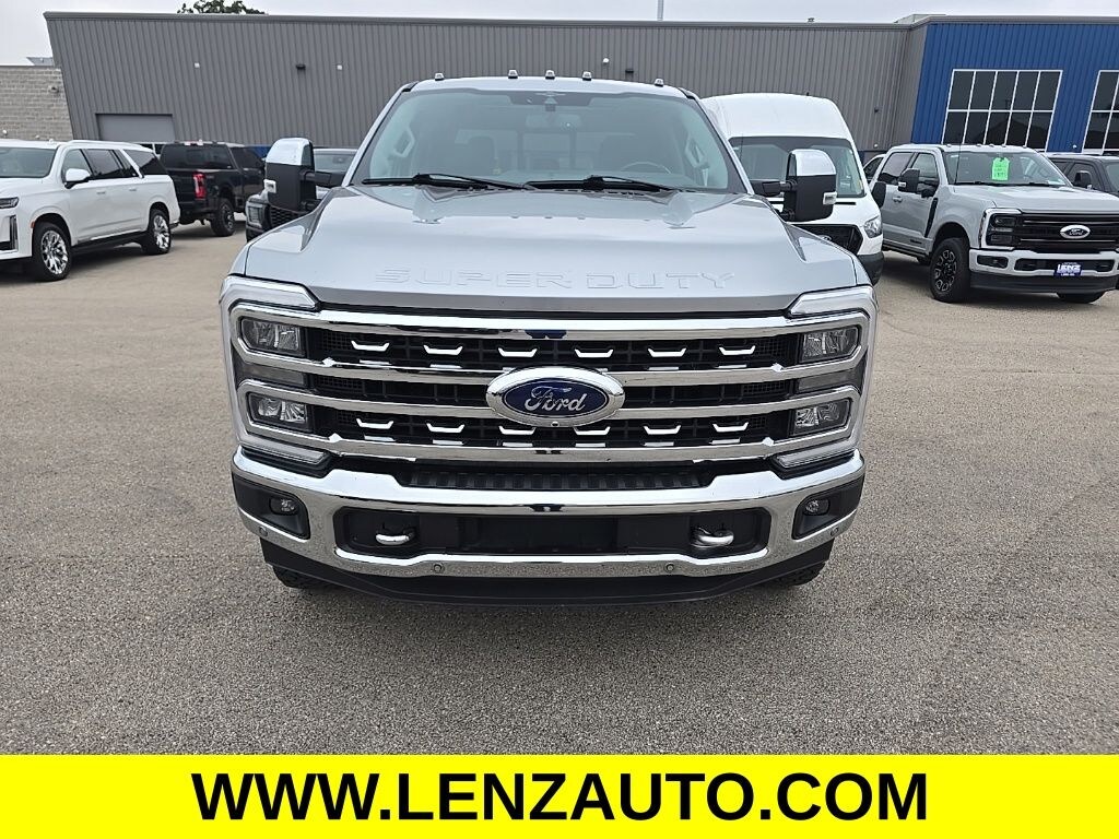 Used 2023 Ford F-350SD 4x4 Crew Cab Lariat SRW Truck