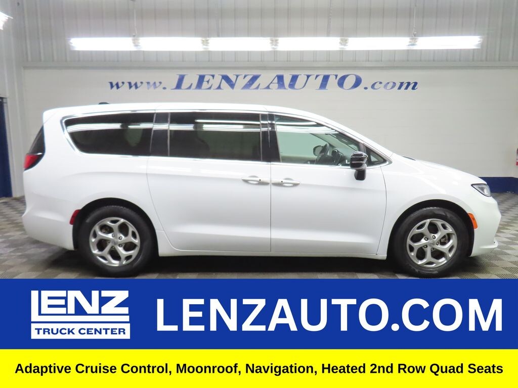 Used 2024 Chrysler Pacifica Limited FWD Minivan/Van
