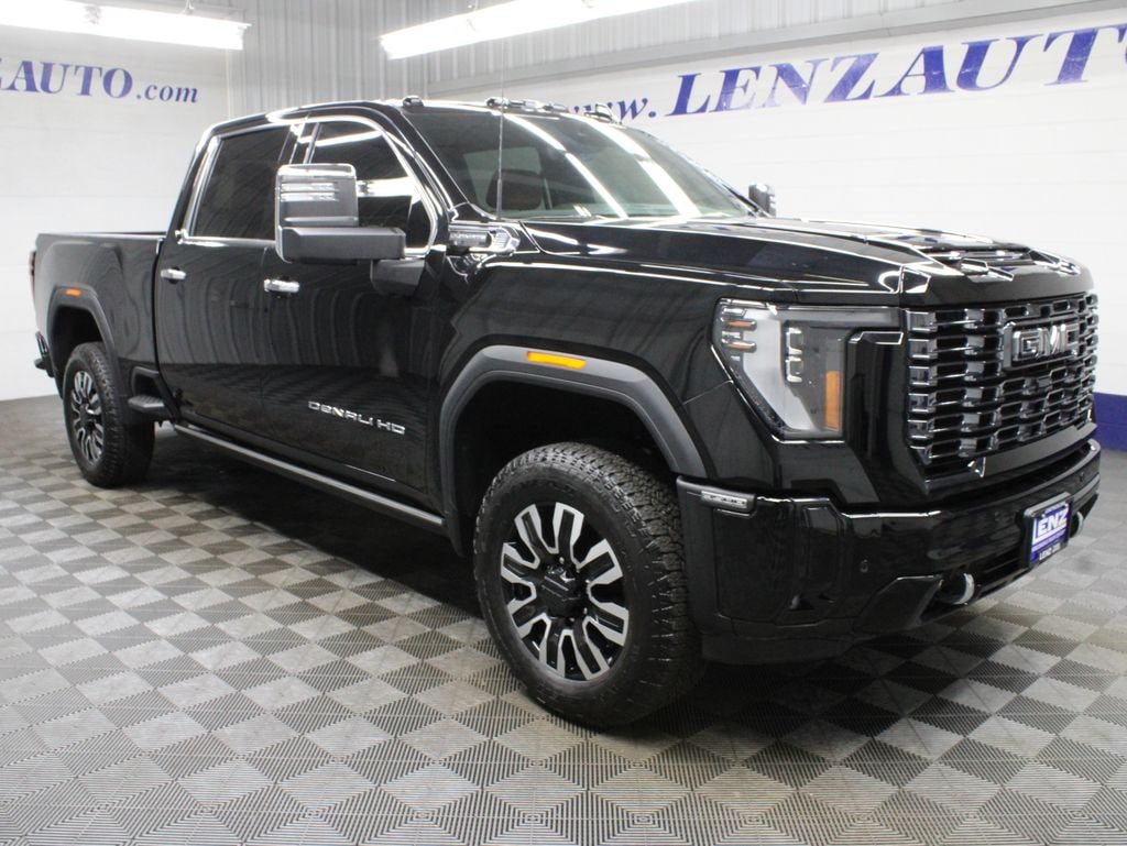 Used 2026 GMC Sierra 3500HD 4x4 Crew Cab Denali Ultimate SRW Truck