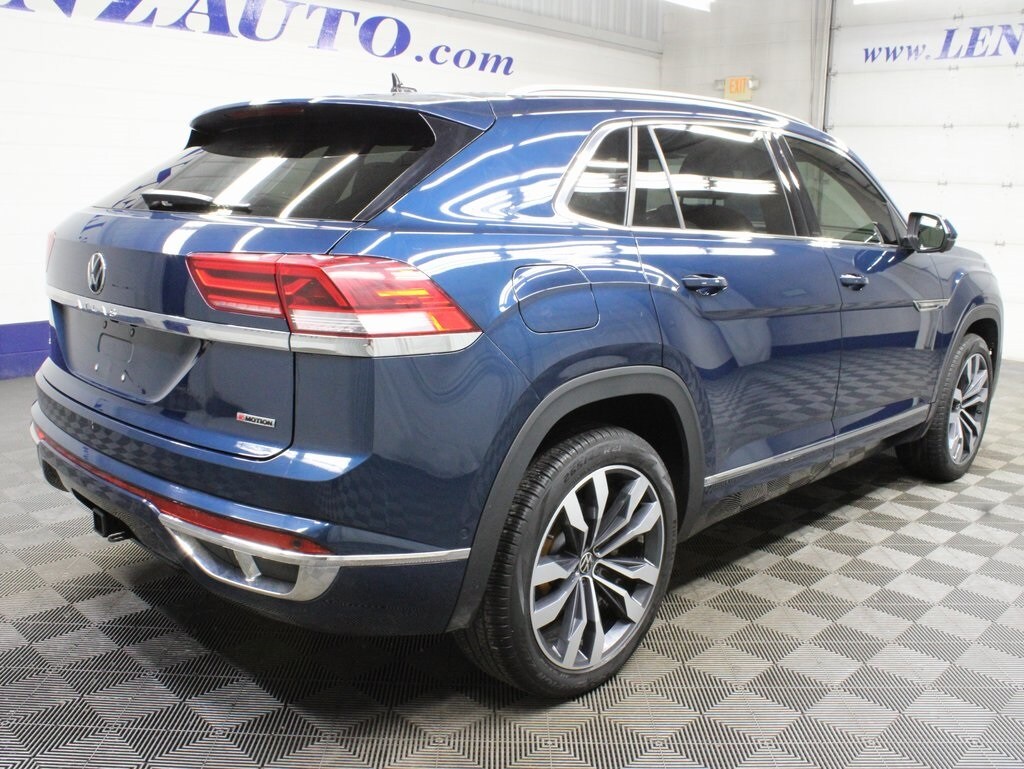 2021 Volkswagen Atlas Cross Sport SEL Premium R-Line photo 4
