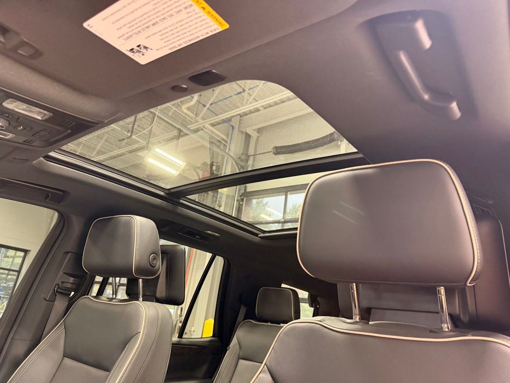 2024 Chevrolet Tahoe Premier - Photo 29