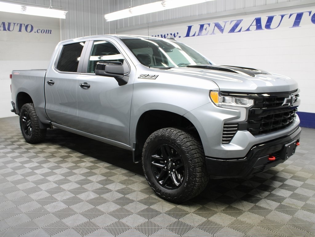 Used 2024 Chevrolet Silverado 1500 4x4 Crew Cab LT Trail Boss Truck