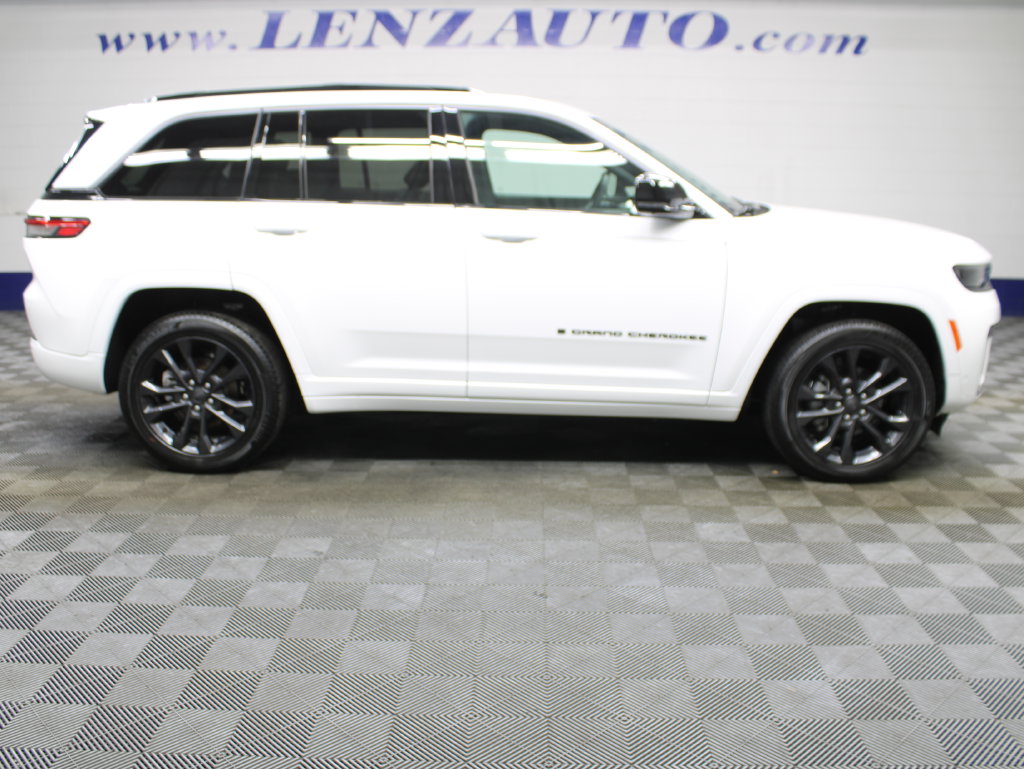 Used 2026 Jeep Grand Cherokee Limited Reserve 4WD SUV