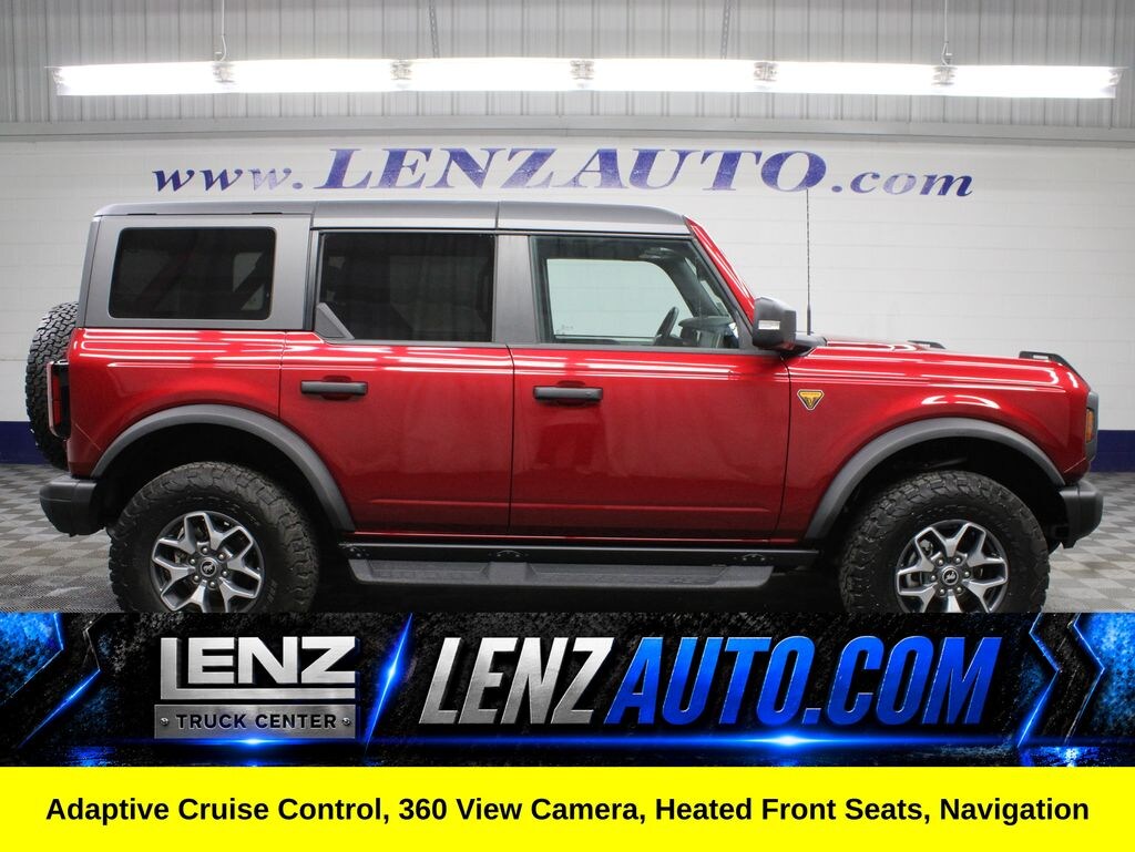 Used 2025 Ford Bronco Badlands 4WD SUV