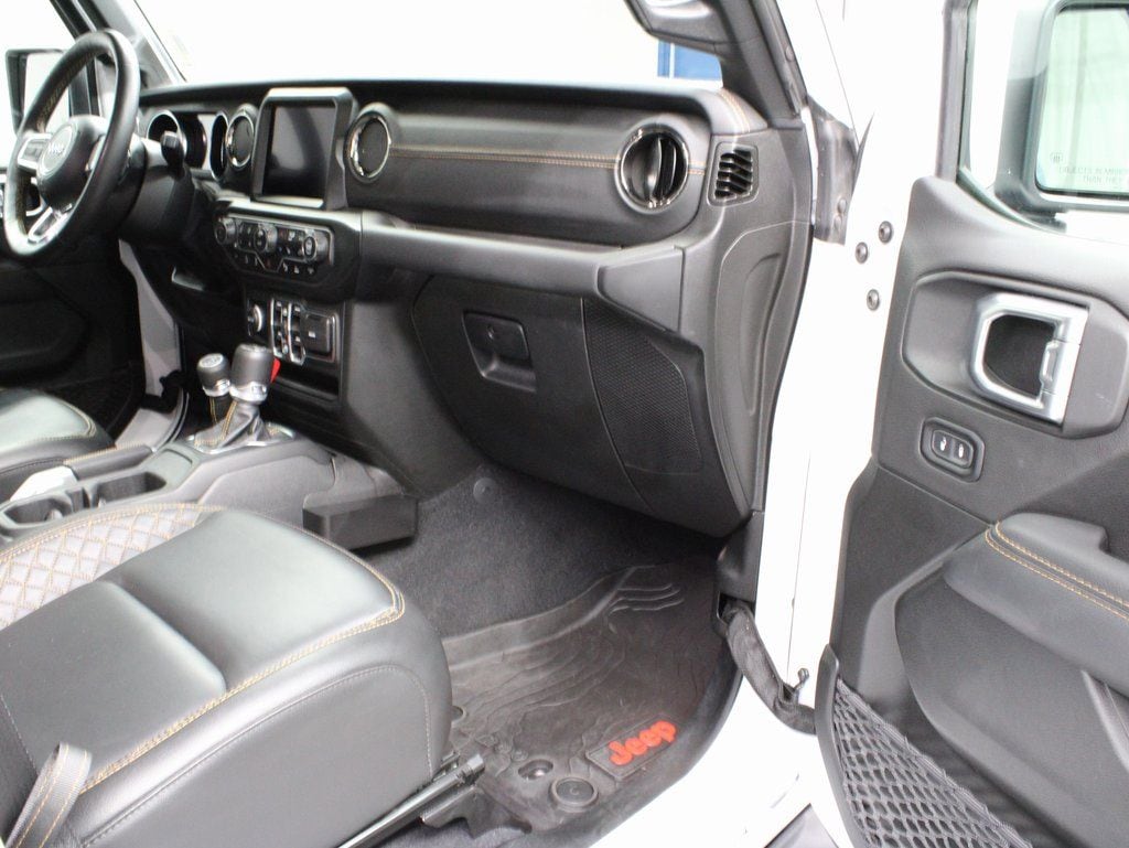 2023 Jeep Wrangler 4-Door Sahara High Altitude - Photo 28