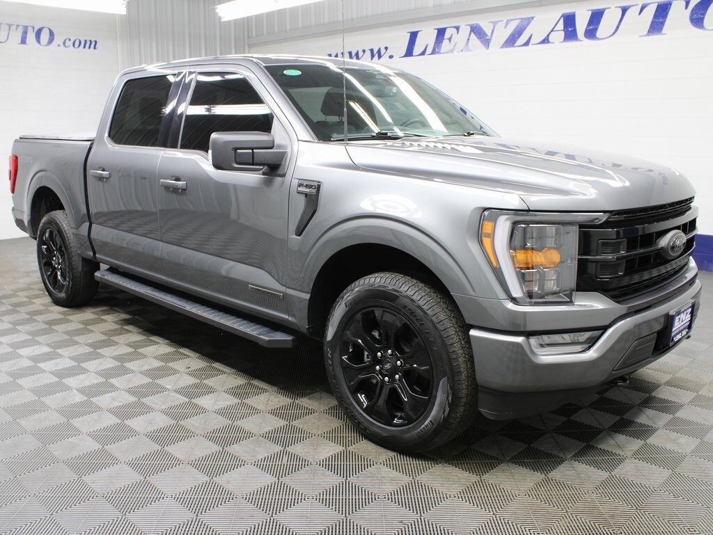 2023 Ford F-150 XLT photo 3