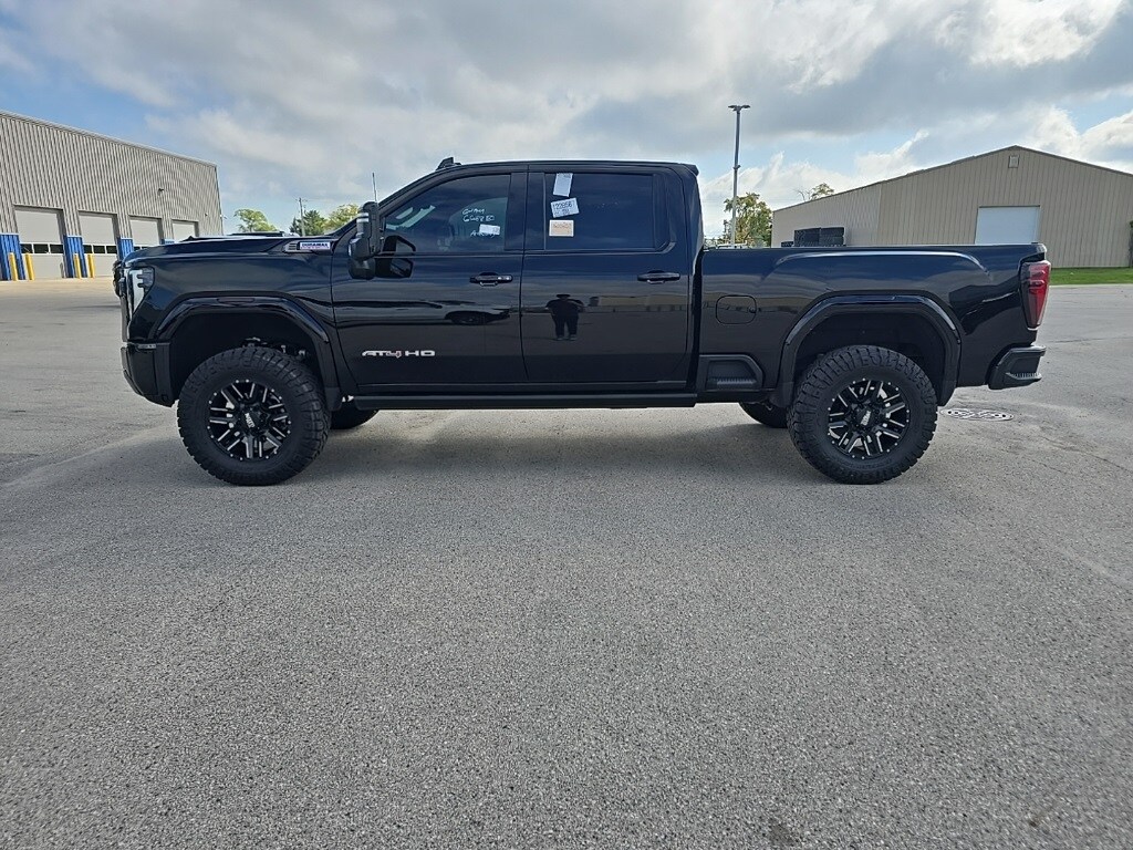 2024 Gmc Sierra HD AT4 photo 4