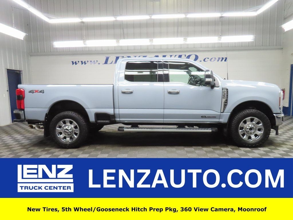 Used 2025 Ford F-350SD 4x4 Crew Cab Lariat SRW Truck
