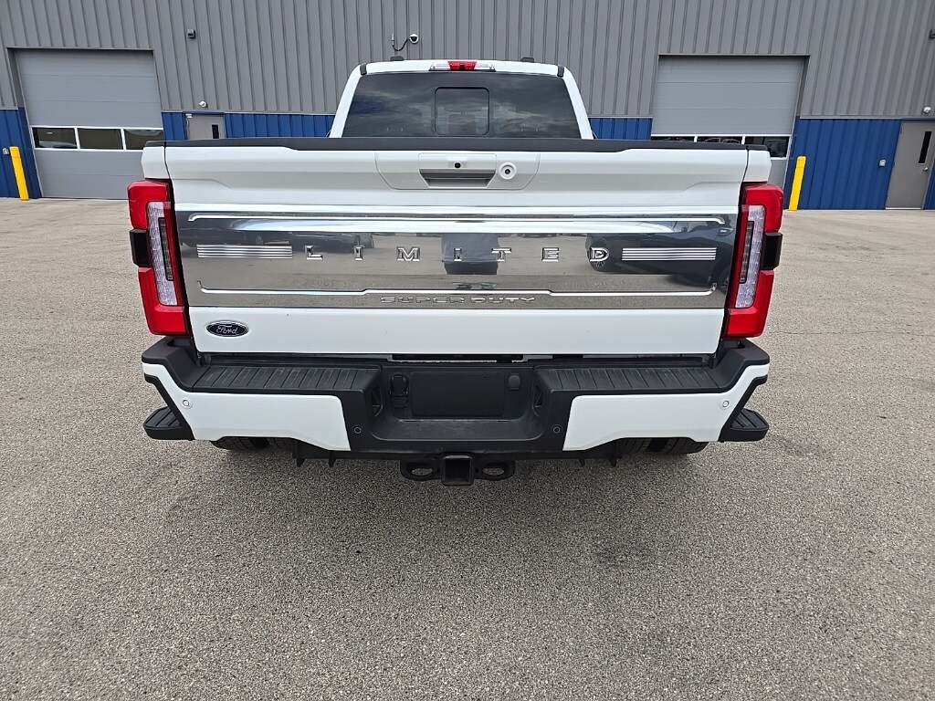 2024 Ford F-450 photo 4