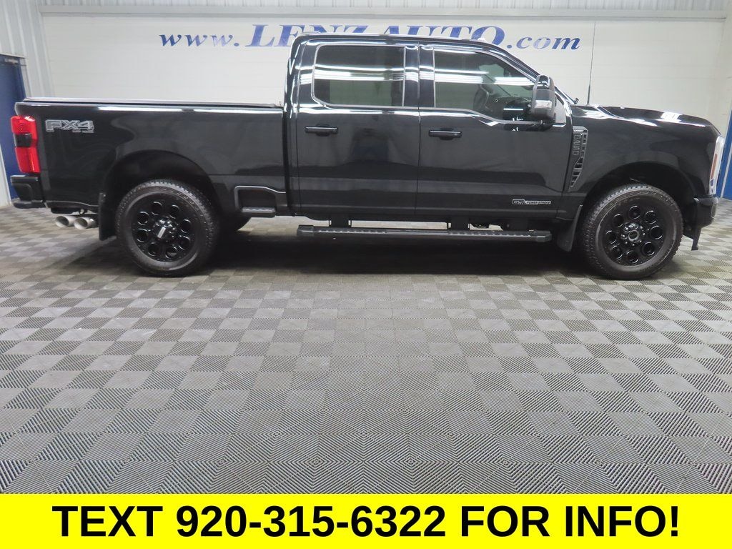 Used 2025 Ford F-250SD 4x4 Crew Cab Lariat Truck