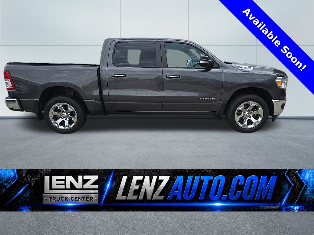 2019 RAM 1500 Big Horn/Lone Star 4x4 Crew Cab 5'7's photo