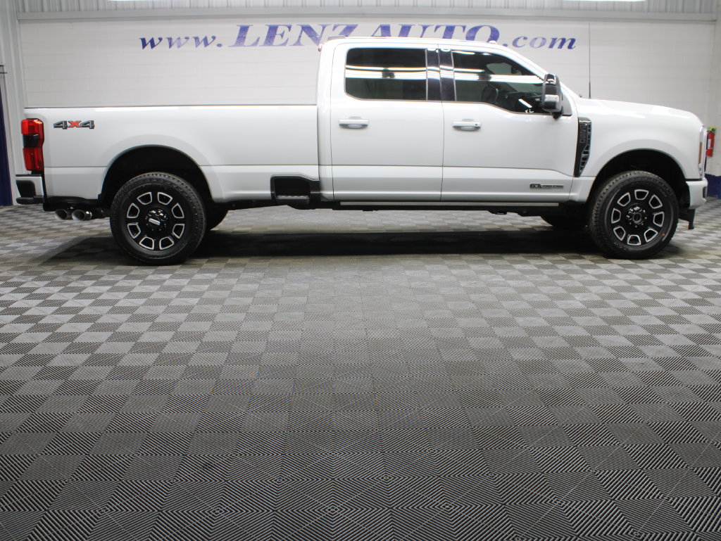 Used 2026 Ford F-250SD 4x4 Crew Cab Platinum Truck