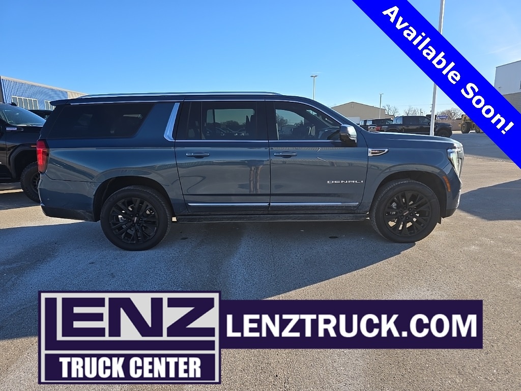 2025 GMC Yukon XL Denali's photo