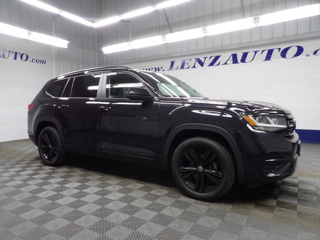 Used 2023 Volkswagen Atlas SEL R-Line AWD SUV