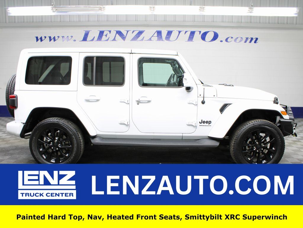 2023 Jeep Wrangler Sahara High Altitude's photo