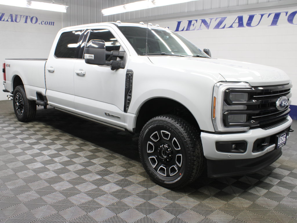 Used 2026 Ford F-250SD 4x4 Crew Cab Platinum Truck