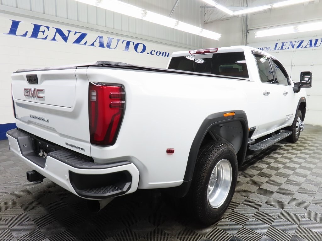 2024 Gmc Sierra HD Denali photo 4