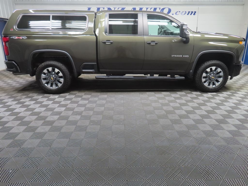 Used 2023 Chevrolet Silverado 2500HD 4x4 Crew Cab Custom Truck