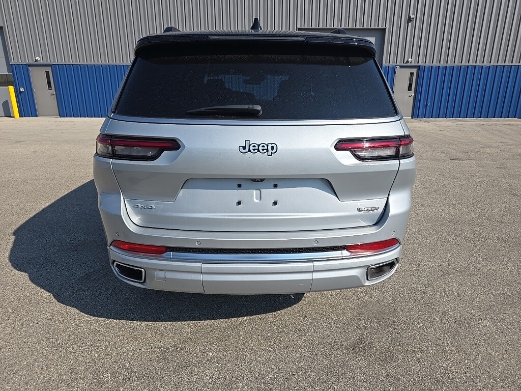 2024 Jeep Grand Cherokee L Summit photo 4