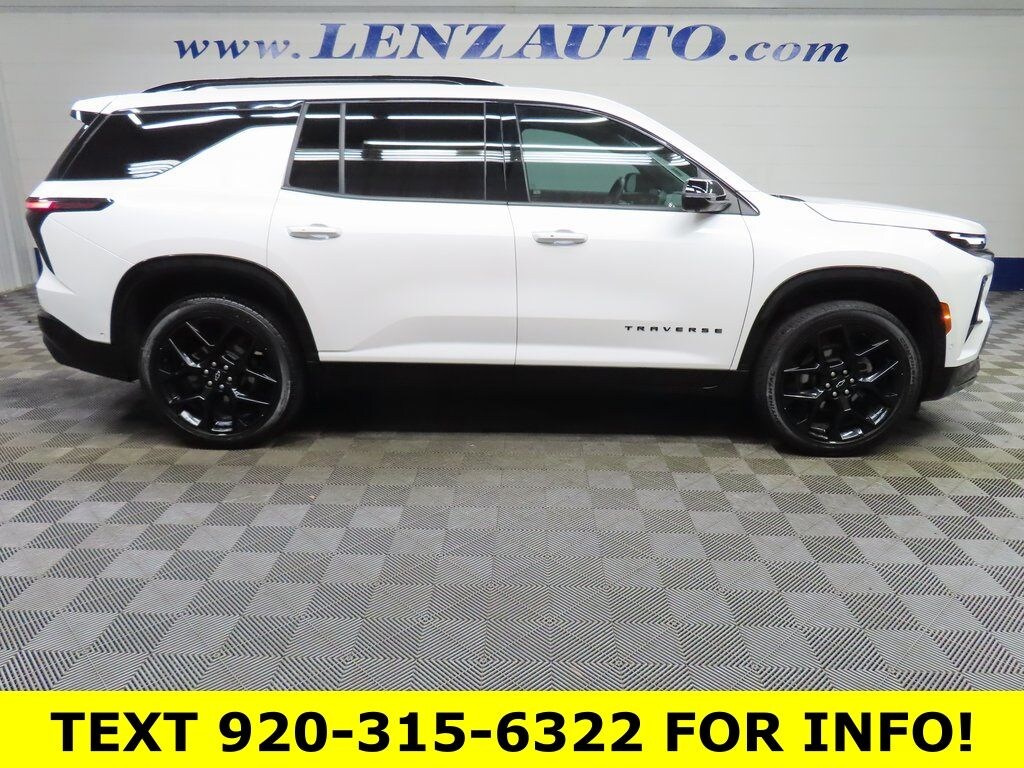 Used 2024 Chevrolet Traverse RS AWD SUV
