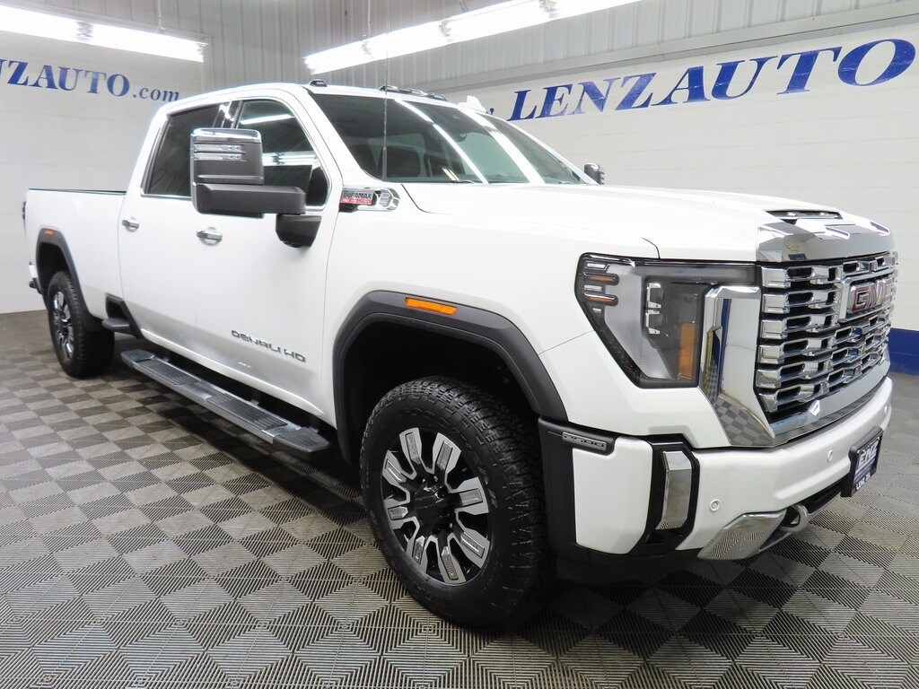 2025 Gmc Sierra HD Denali photo 3