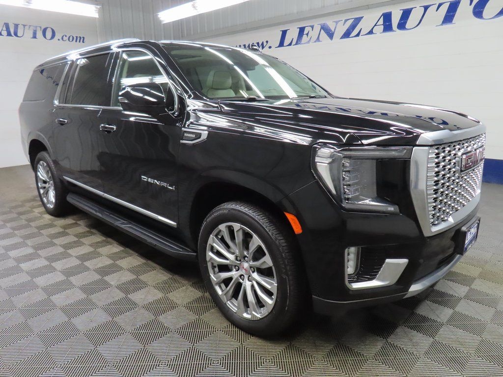 Used 2024 GMC Yukon XL Denali 4WD SUV