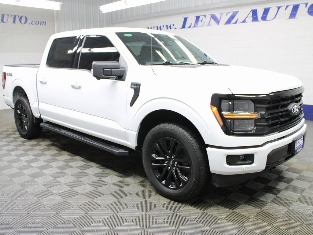 2024 Ford F-150 XLT photo 3
