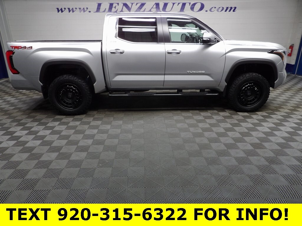 2024 Toyota Tundra Limited photo 2