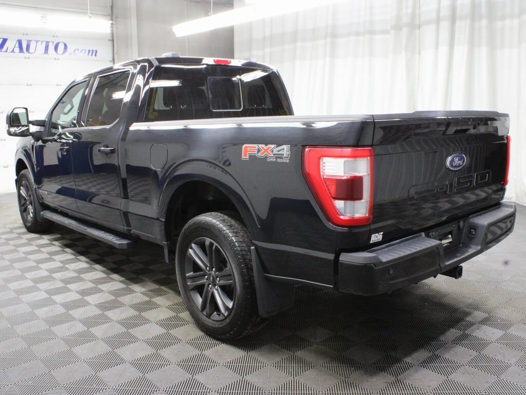 2023 Ford F-150 Lariat photo 2
