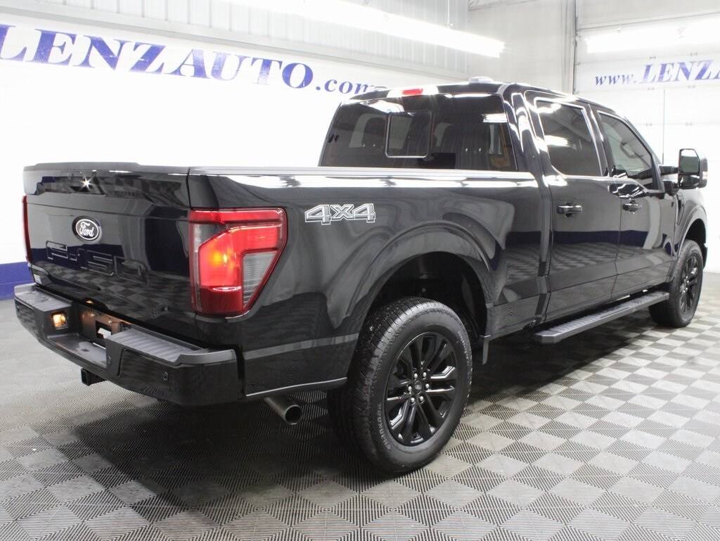 2024 Ford F-150 XLT photo 2