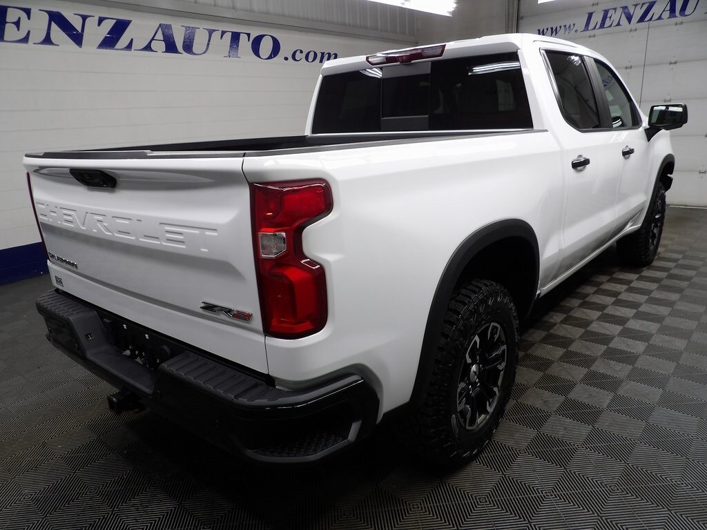 2022 Chevrolet Silverado 1500 ZR2 photo 3