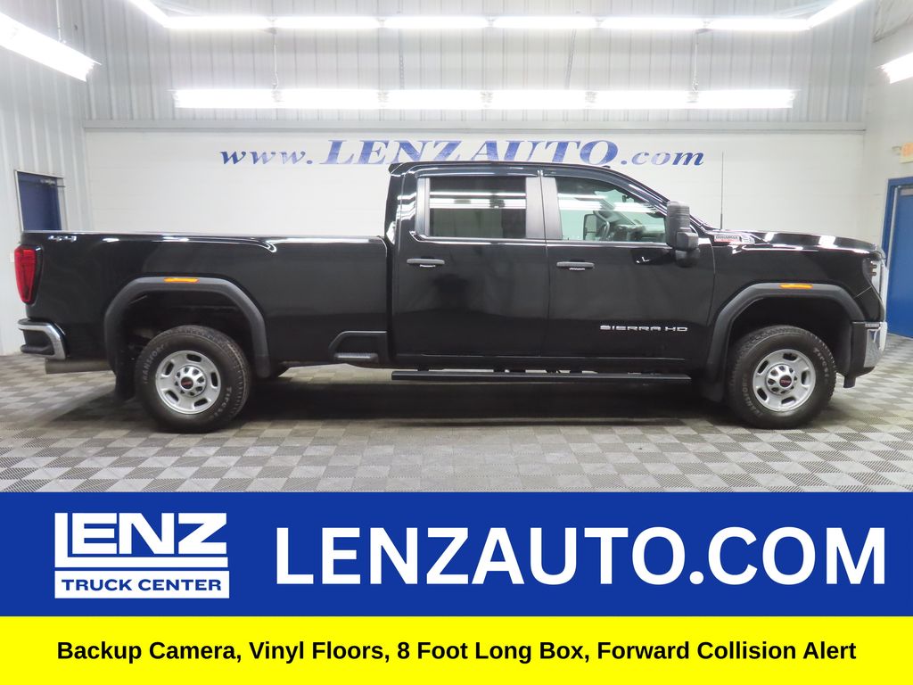 2024 GMC Sierra Pro 4WD Crew Cab Standard Box's photo