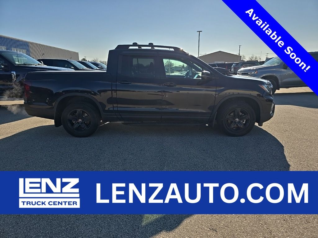 2022 Honda Ridgeline Black Edition's photo