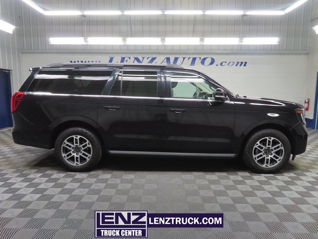Used 2025 Ford Expedition Max Active 4WD SUV