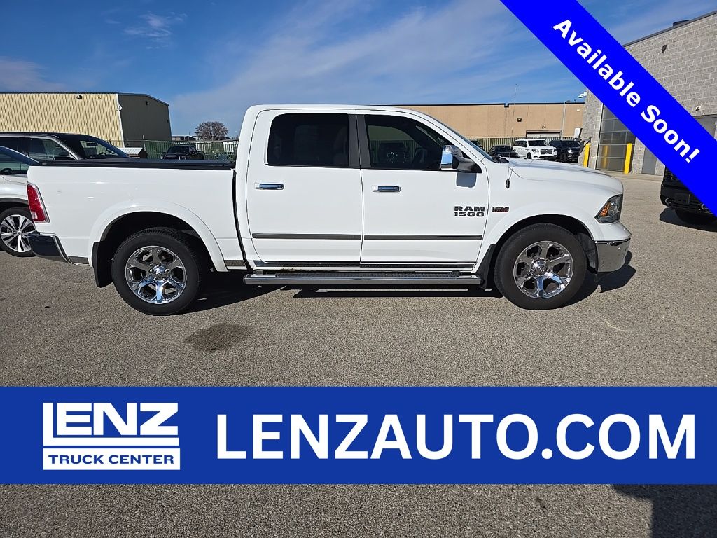 2017 RAM 1500 Laramie 4x4 Crew Cab 5'7's photo