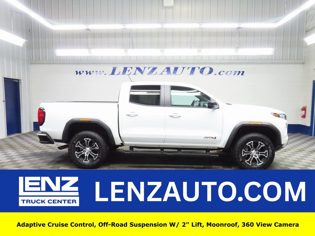 2025 GMC Canyon AT4 4WD Crew Cab Short Box's photo