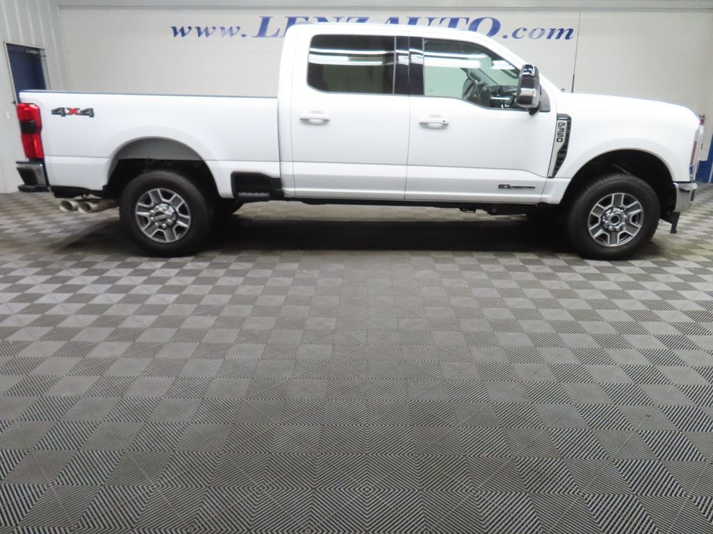 Used 2026 Ford F-350SD 4x4 Crew Cab Lariat SRW Truck