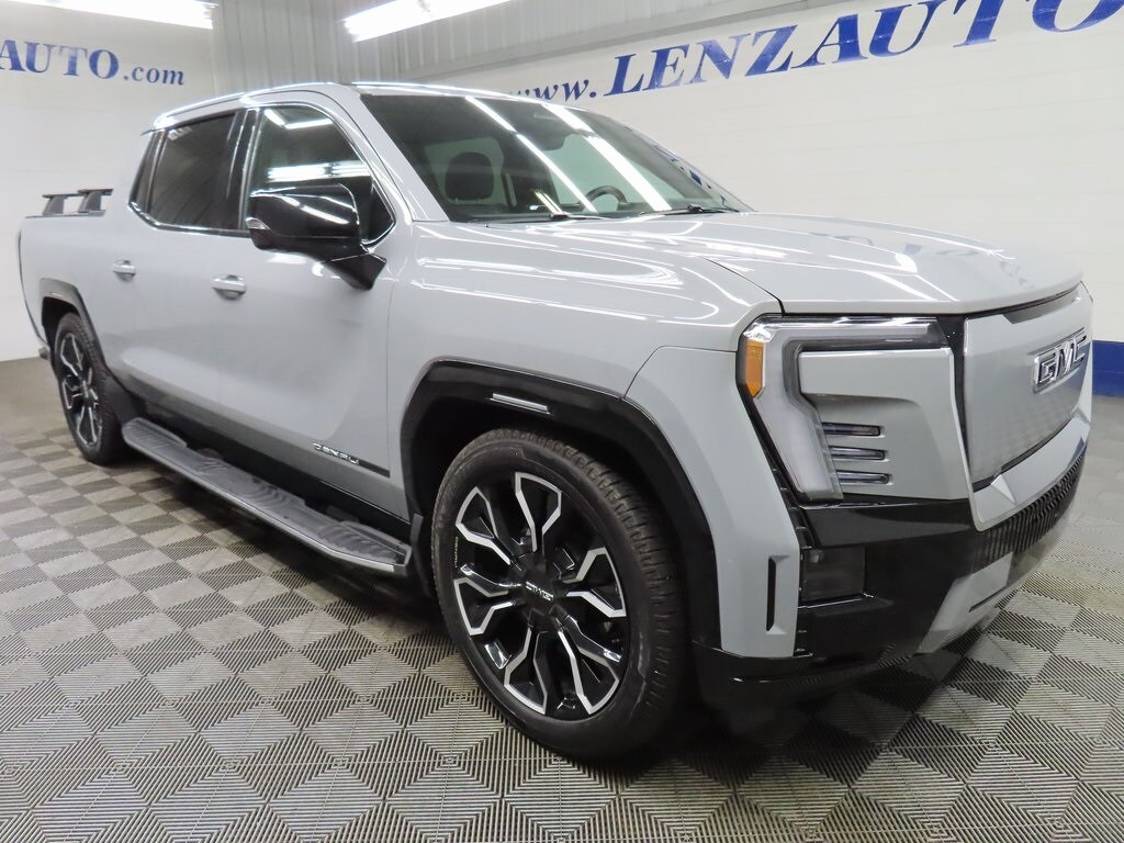2025 Gmc Sierra EV Denali photo 3
