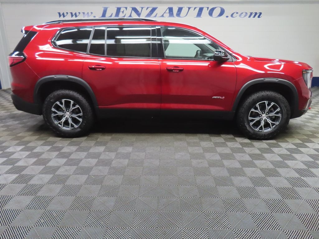 Used 2026 GMC Acadia AT4 AWD SUV