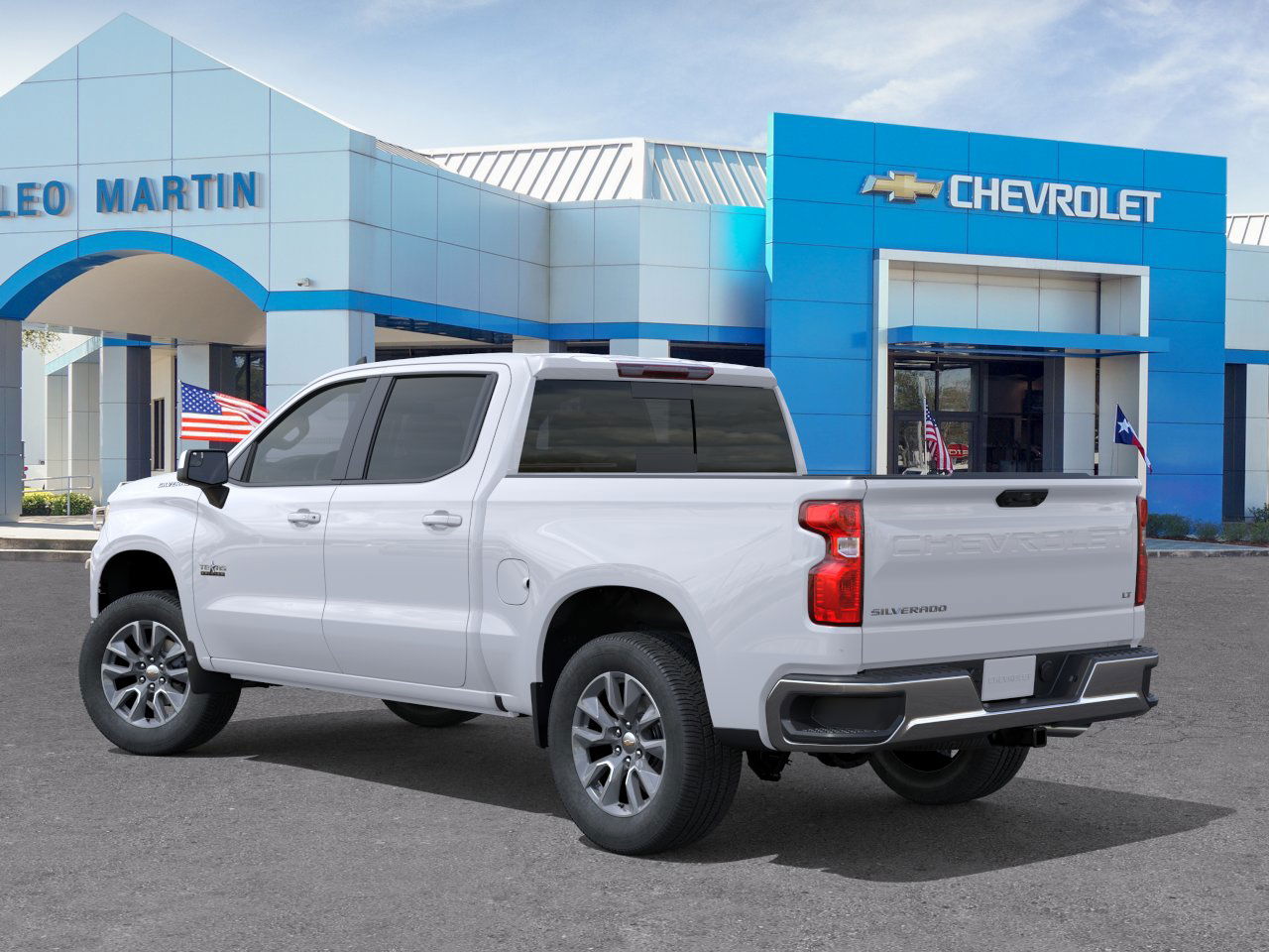 2026 Chevrolet Silverado 1500 LT photo 2
