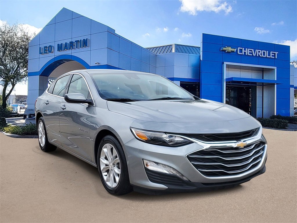 Used 2024 Chevrolet Malibu 1LT with VIN 1G1ZD5STXRF121881 for sale in Lake Jackson, TX