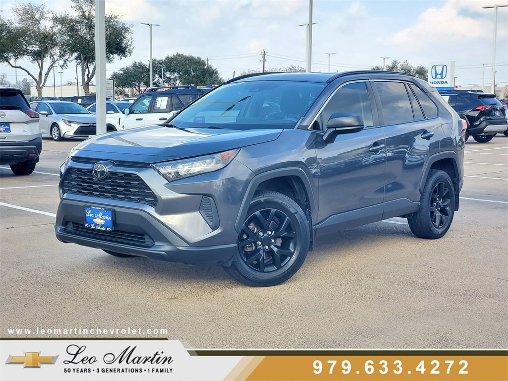2019 Toyota RAV4 LE