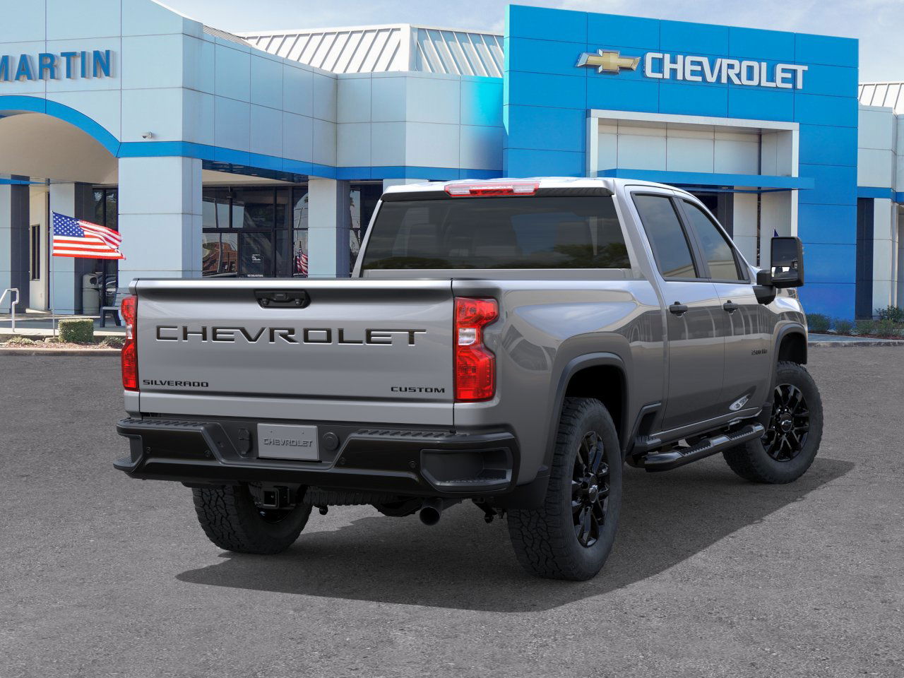 2026 Chevrolet Silverado 2500HD Custom photo 3