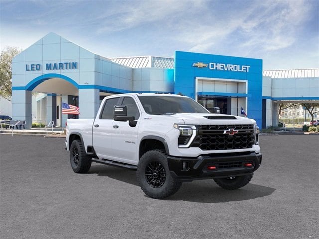 2026 Chevrolet Silverado 2500HD ZR2's photo