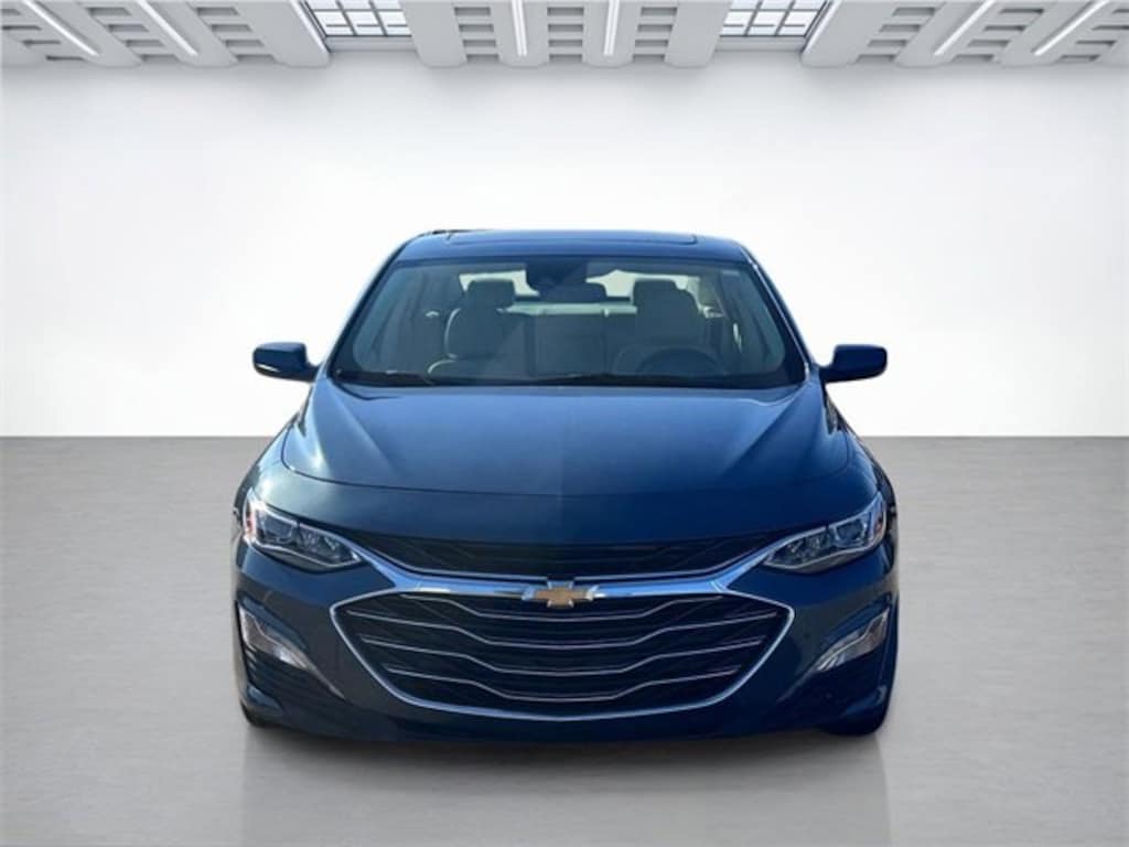 Used 2024 Chevrolet Malibu 2LT Car